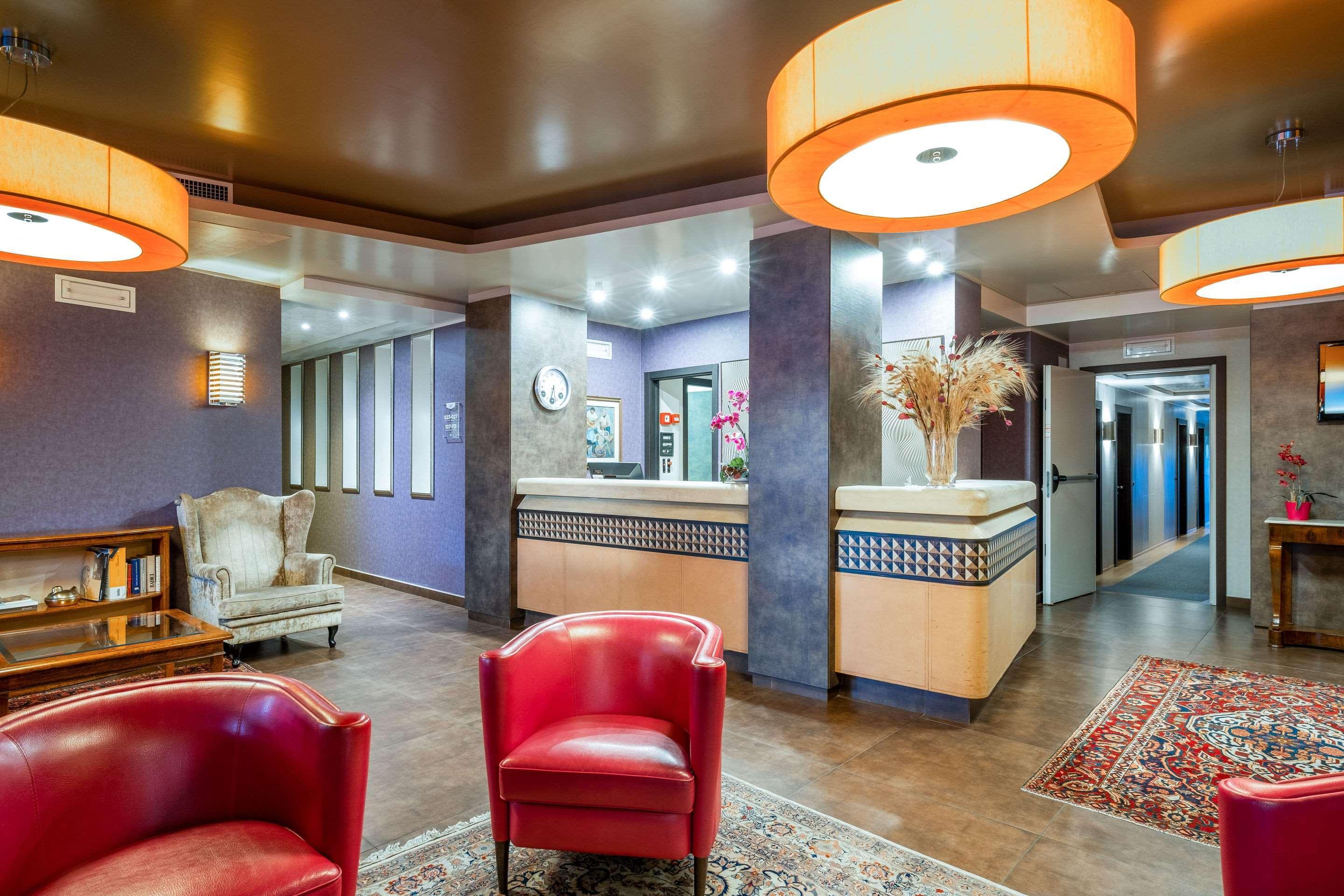 Hotel Rome Airport 4*
