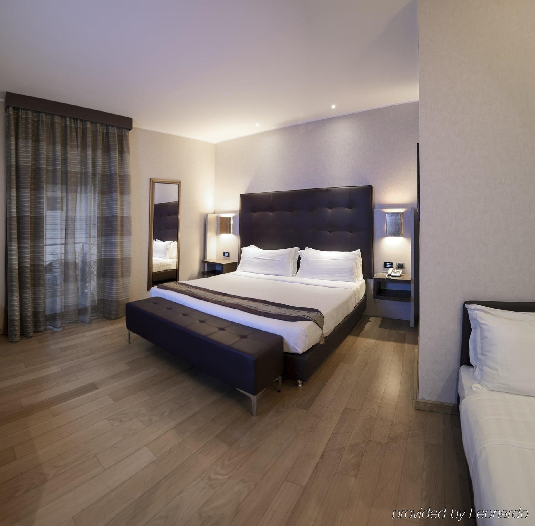 Rome Airport Hotel 4*